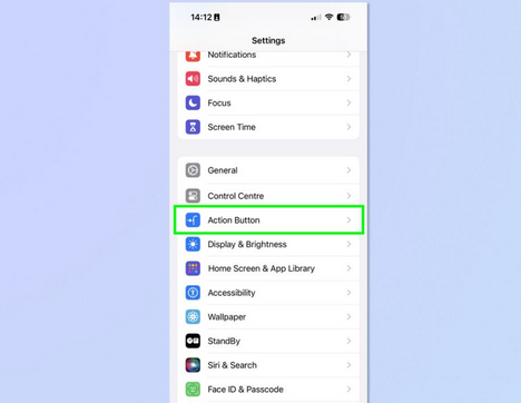 西和apple维修支持如何使用iPhone15Action按钮设置翻译